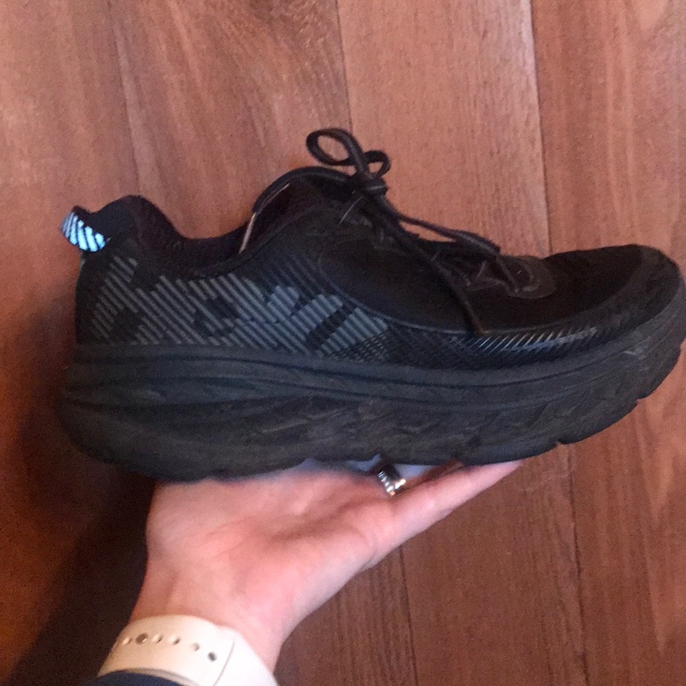 Hoka one one bondi 5 size 8 used